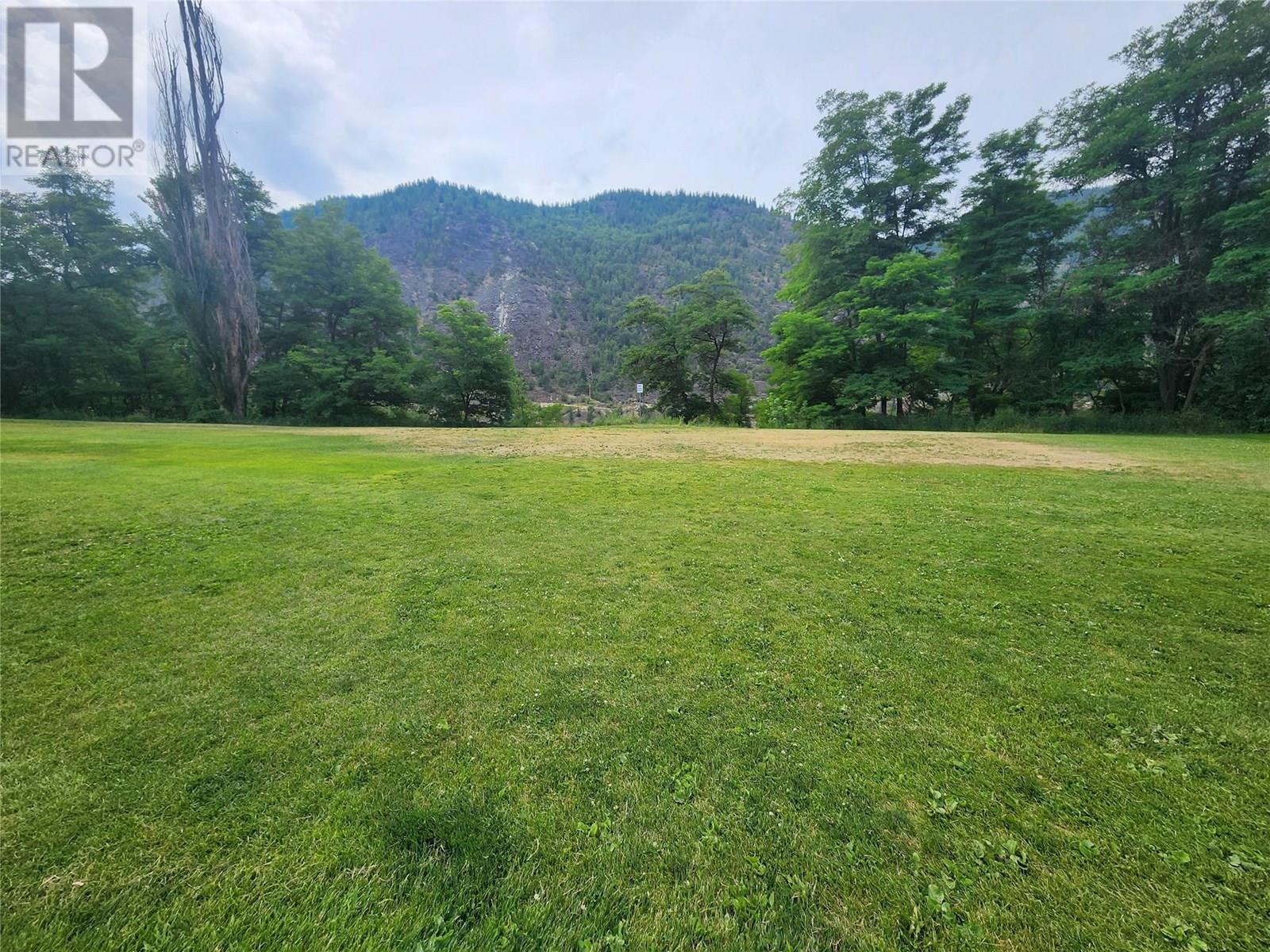 3324 Laurel Crescent, Trail, British Columbia  V1R 4M5 - Photo 35 - 10353399