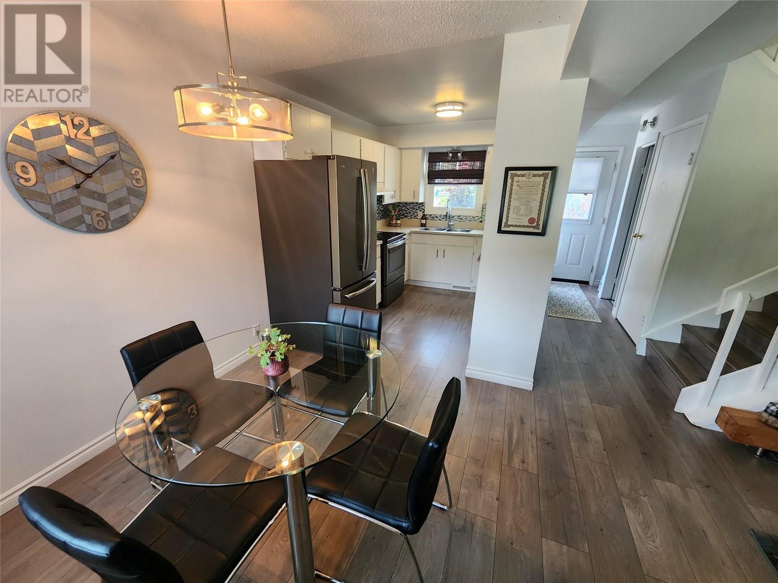 3324 Laurel Crescent, Trail, British Columbia  V1R 4M5 - Photo 8 - 10353399