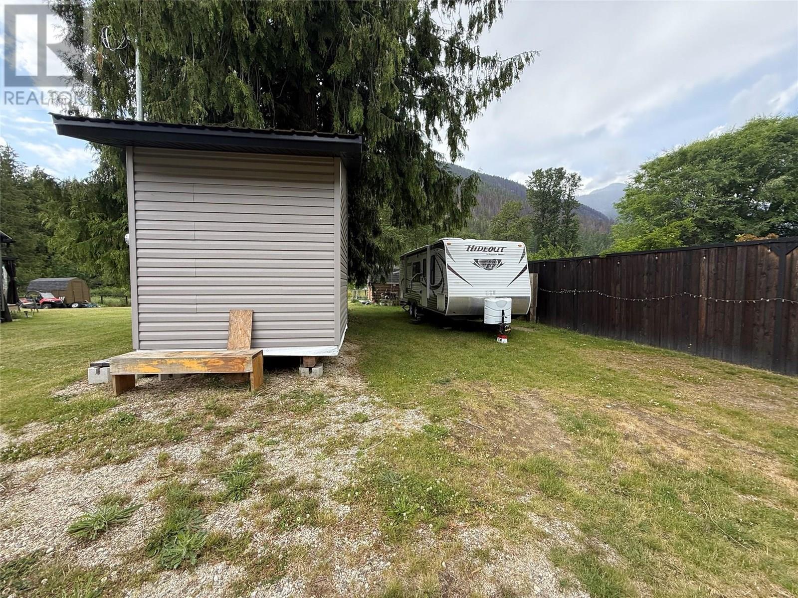 Main Street Lot# 5 & 6, Slocan, British Columbia  V0G 2C0 - Photo 2 - 10354310