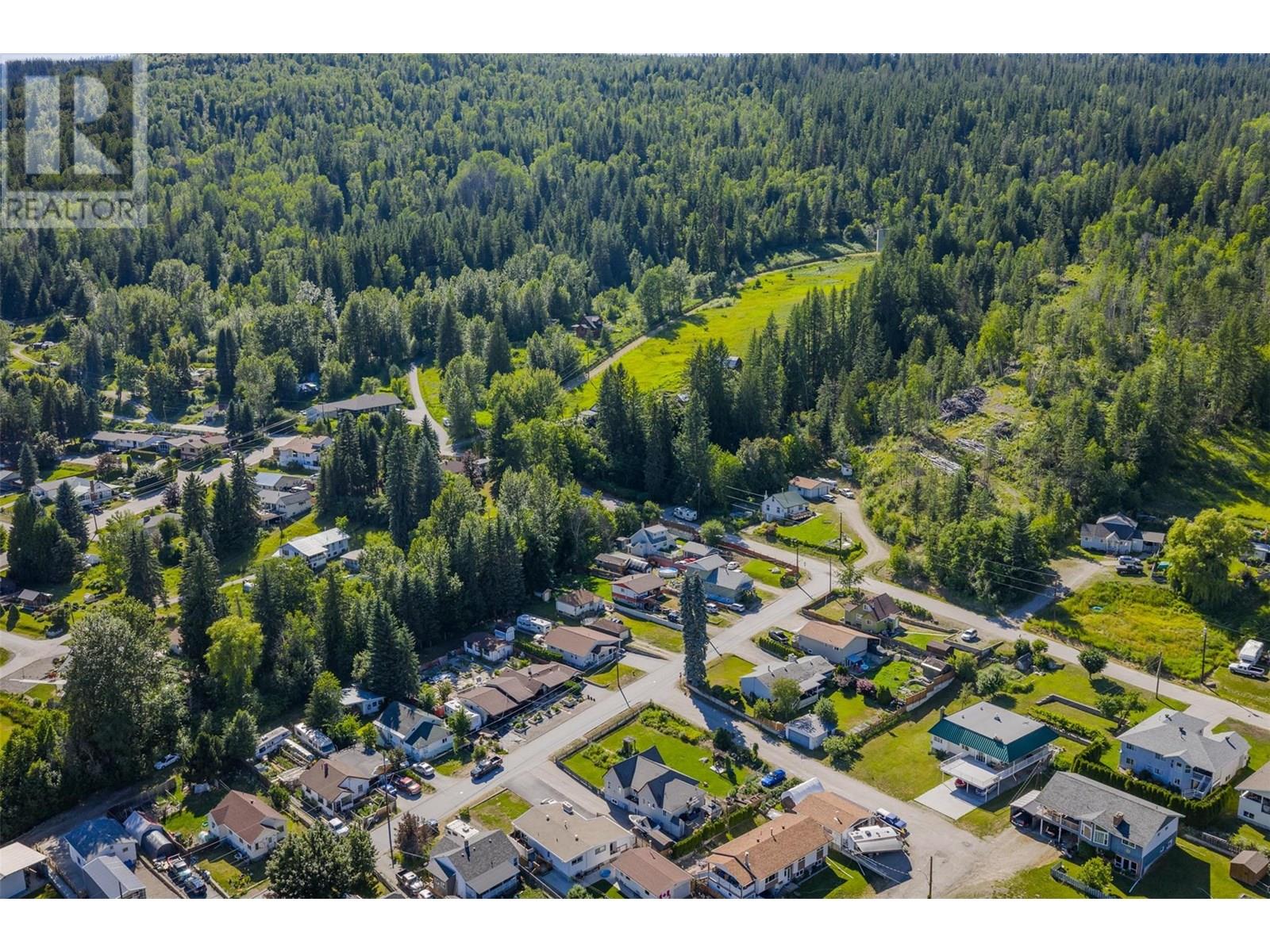 34 Nelson Avenue, Fruitvale, British Columbia  V0G 1L0 - Photo 47 - 10354211