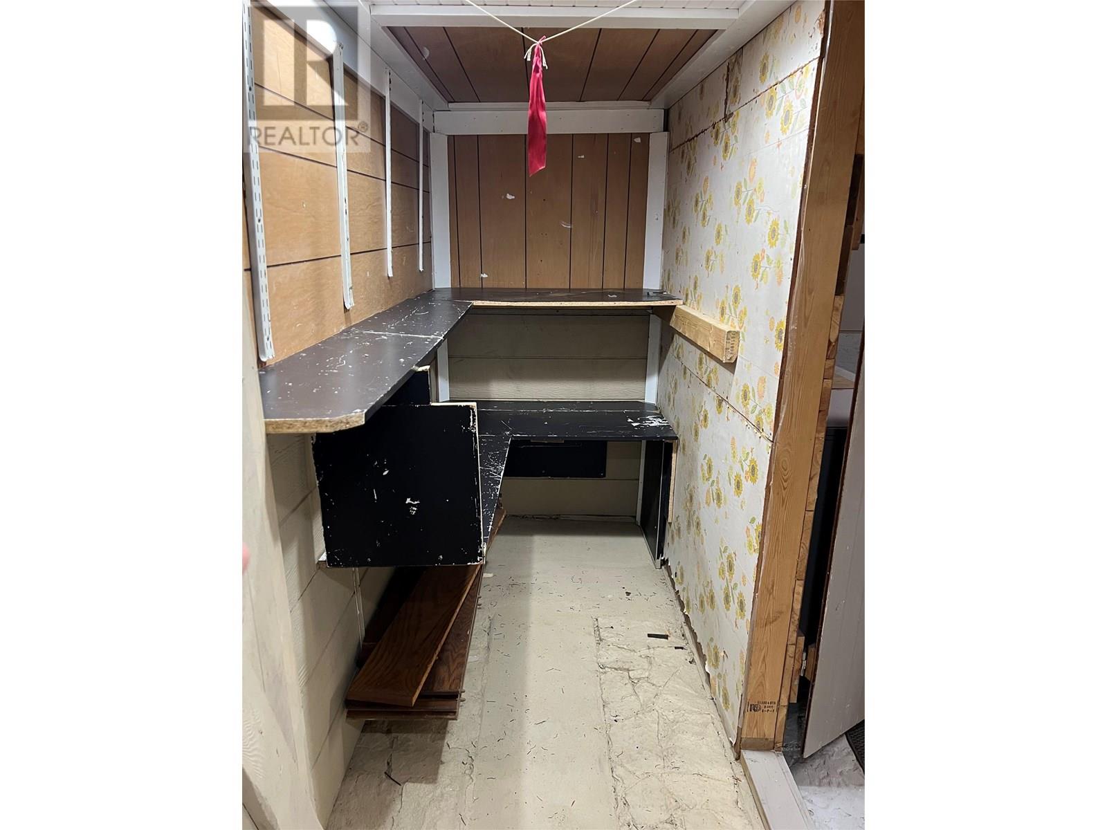 2072 Daniel Street, Trail, British Columbia  V1R 4G9 - Photo 18 - 10346852