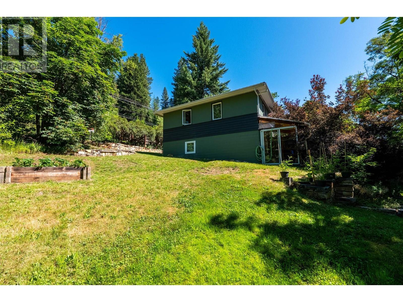 3250 South Slocan Village Road, South Slocan, British Columbia  V0G 2G1 - Photo 36 - 10354387