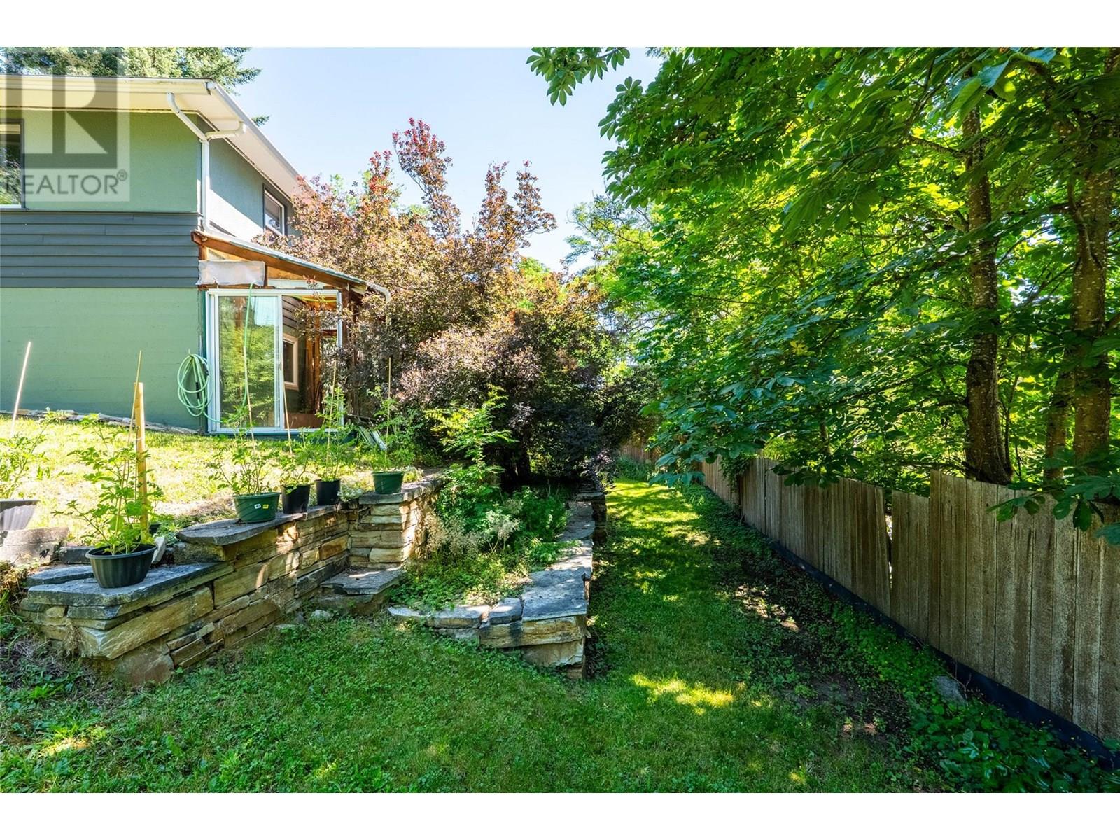 3250 South Slocan Village Road, South Slocan, British Columbia  V0G 2G1 - Photo 37 - 10354387