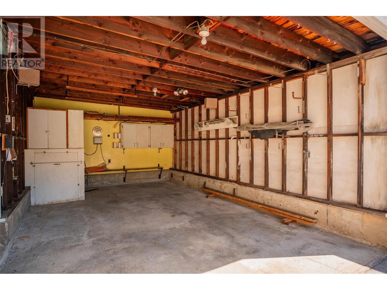 3357 Highway Drive, Trail, British Columbia  V1R 2T6 - Photo 31 - 10354494