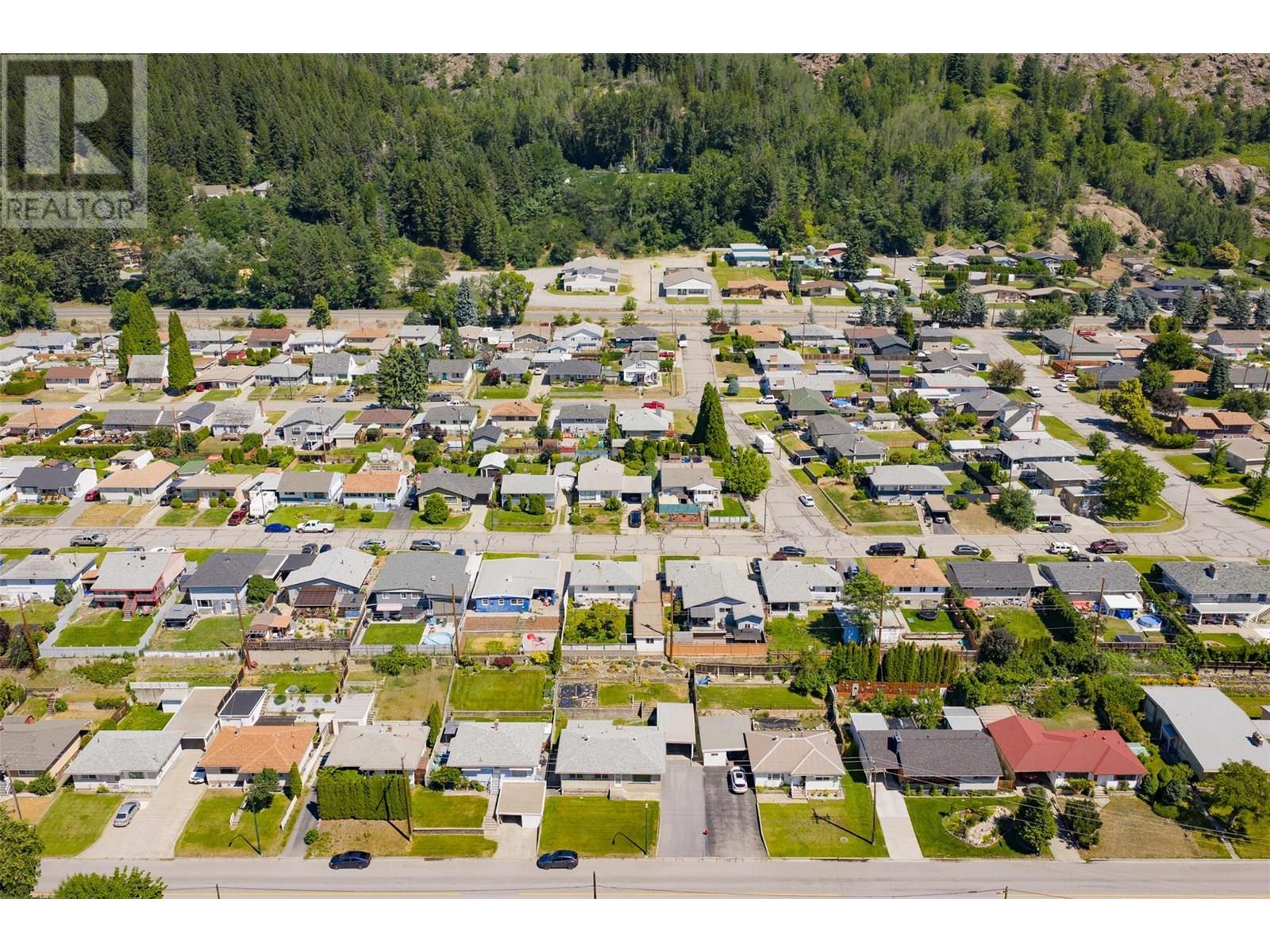 3357 Highway Drive, Trail, British Columbia  V1R 2T6 - Photo 45 - 10354494