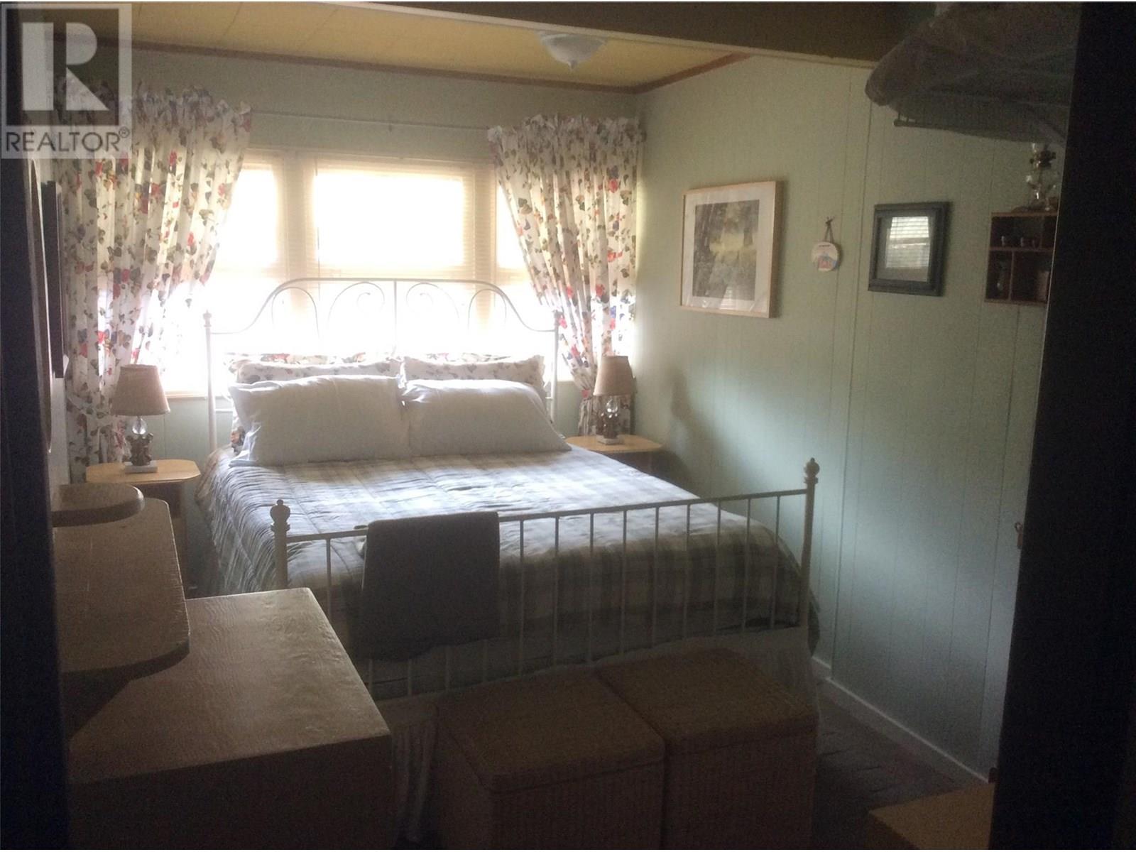 1581 Neimi Road, Christina Lake, British Columbia  V0H 1E2 - Photo 21 - 10354054