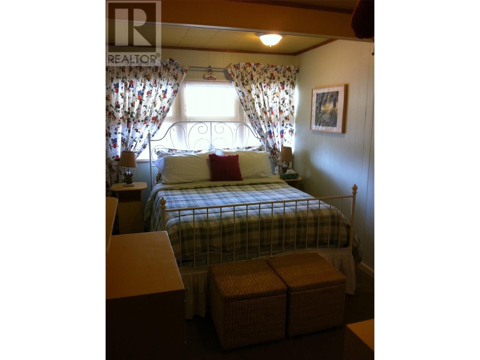 1581 Neimi Road, Christina Lake, British Columbia  V0H 1E2 - Photo 22 - 10354054