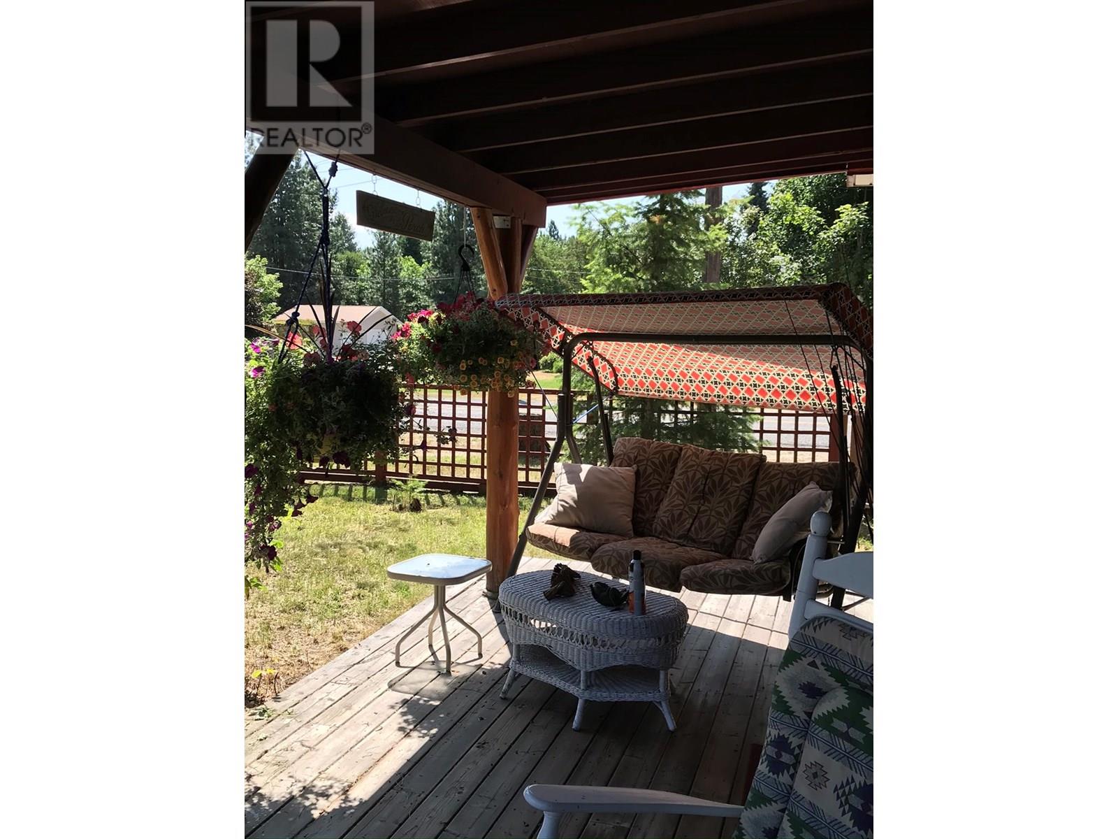 1581 Neimi Road, Christina Lake, British Columbia  V0H 1E2 - Photo 6 - 10354054