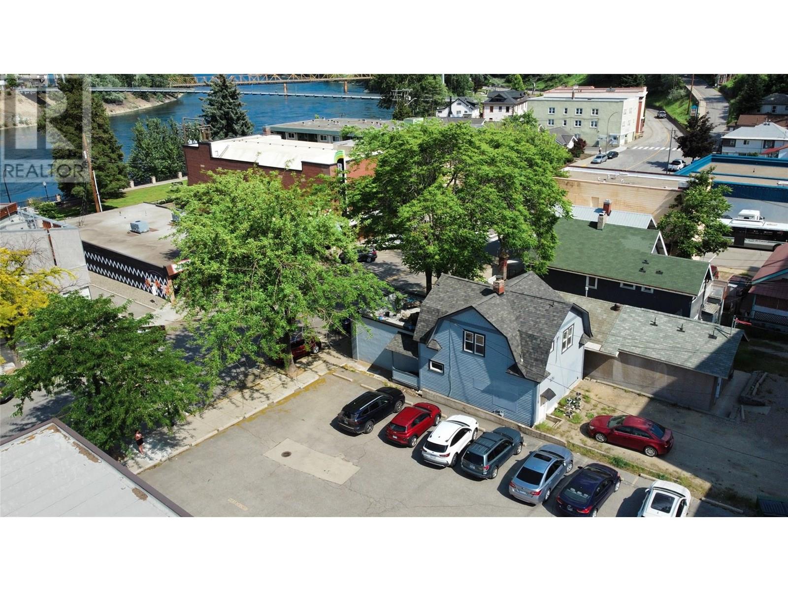 1560 Bay Avenue, Trail, British Columbia  V1R 4B3 - Photo 61 - 10354121