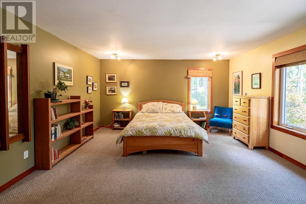 6105 Pine Ridge Road, Kaslo, British Columbia  V0G 1M0 - Photo 22 - 10354572