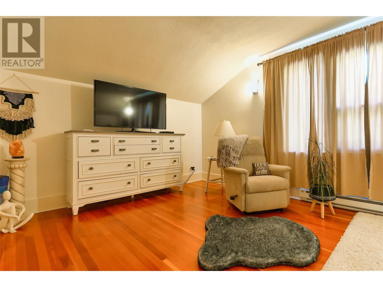 208 Ritchie Avenue, Trail, British Columbia  V1R 1H2 - Photo 32 - 10354767