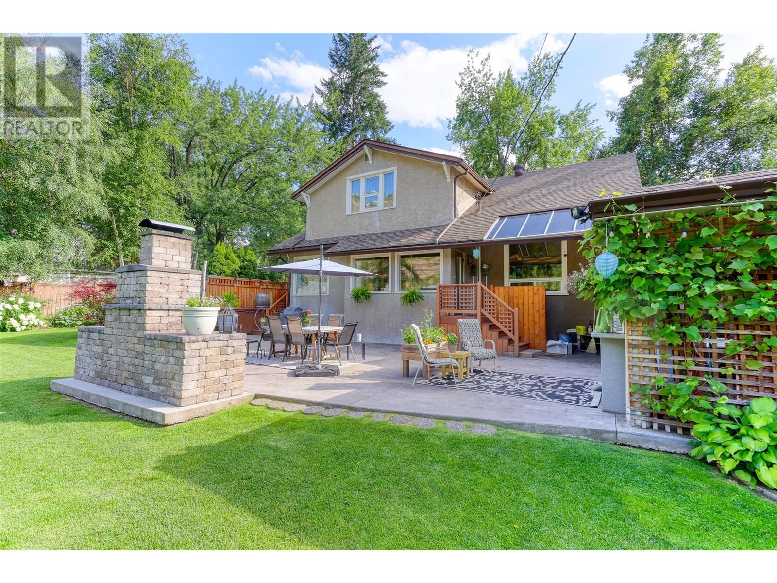 208 Ritchie Avenue, Trail, British Columbia  V1R 1H2 - Photo 38 - 10354767