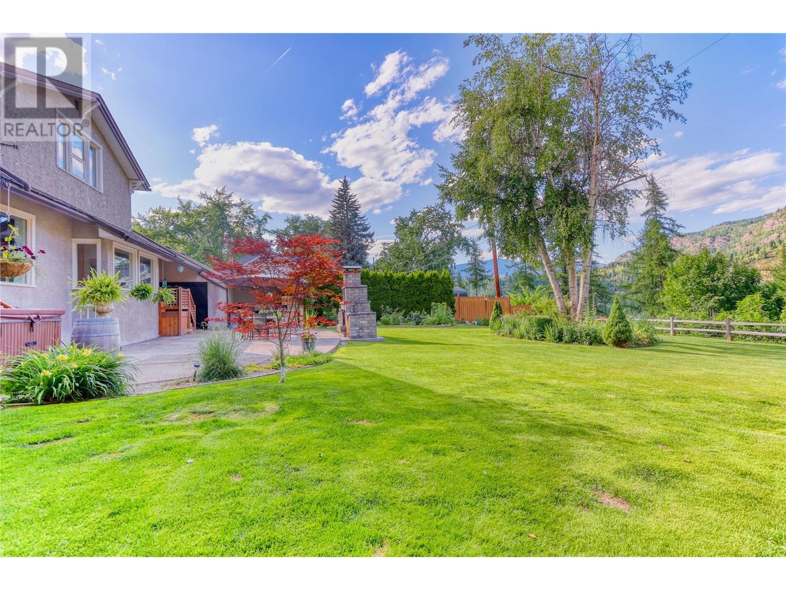 208 Ritchie Avenue, Trail, British Columbia  V1R 1H2 - Photo 46 - 10354767