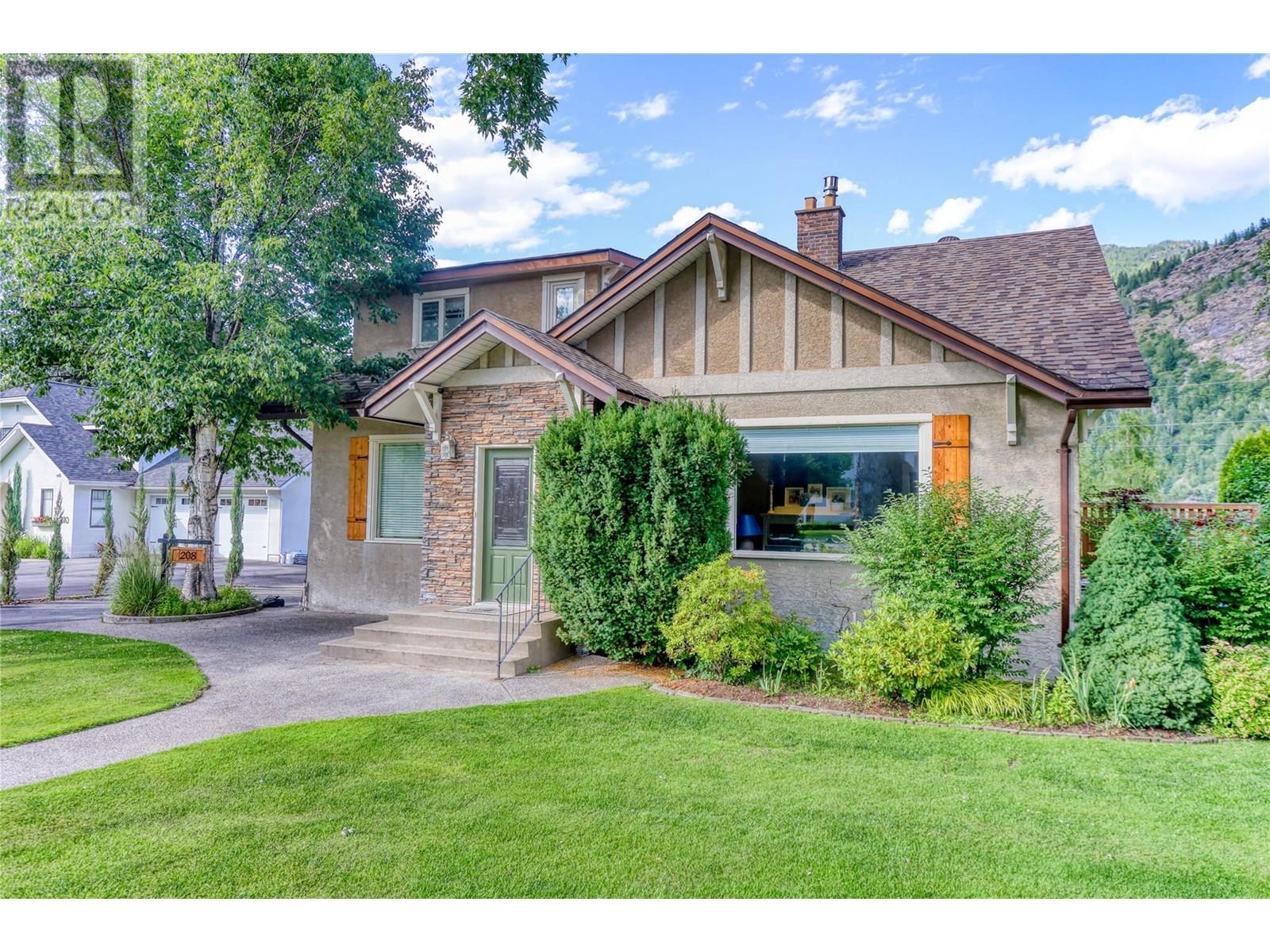208 Ritchie Avenue, Trail, British Columbia  V1R 1H2 - Photo 47 - 10354767