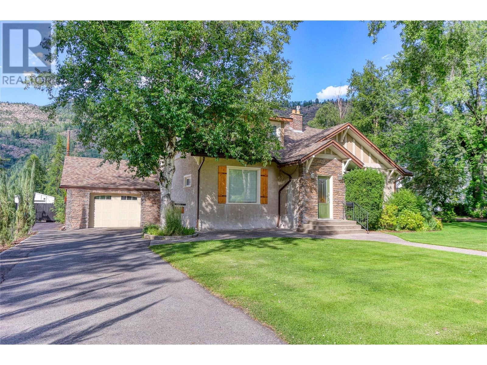 208 Ritchie Avenue, Trail, British Columbia  V1R 1H2 - Photo 49 - 10354767