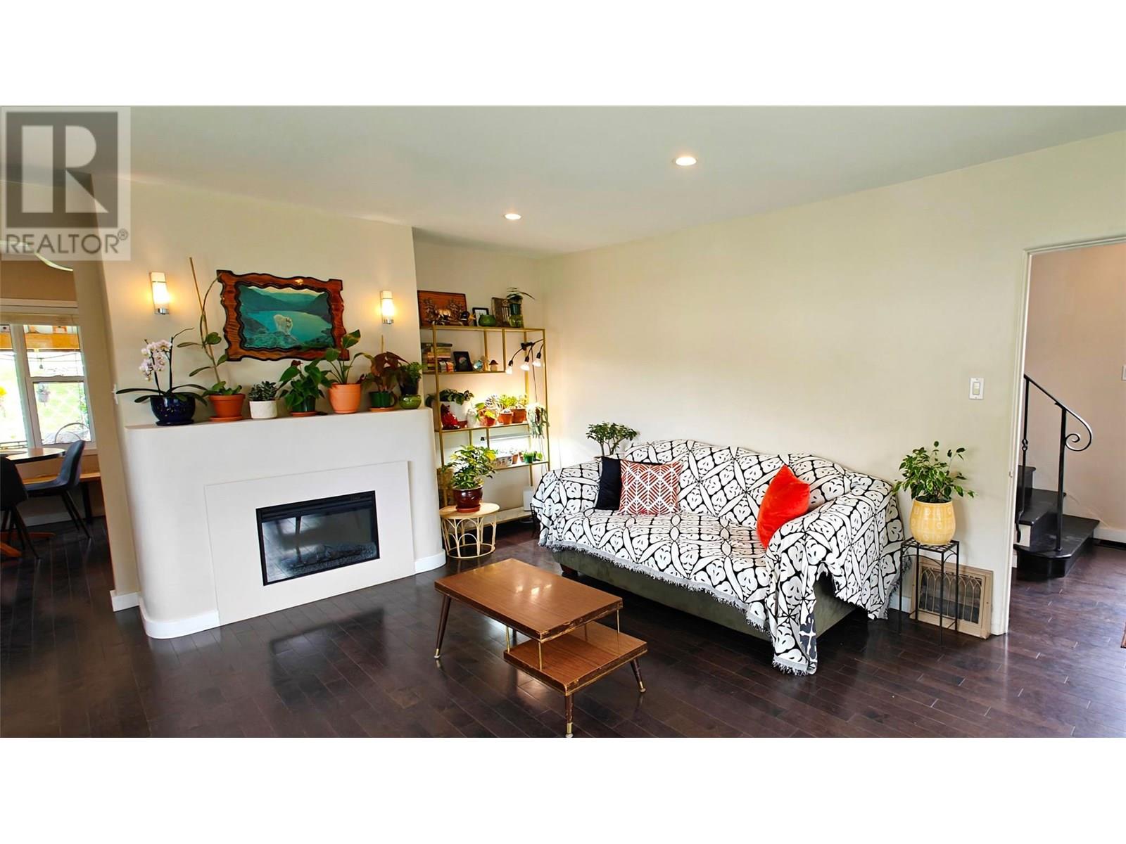 465 Forrest Drive, Warfield, British Columbia  V1R 2H1 - Photo 6 - 10354929