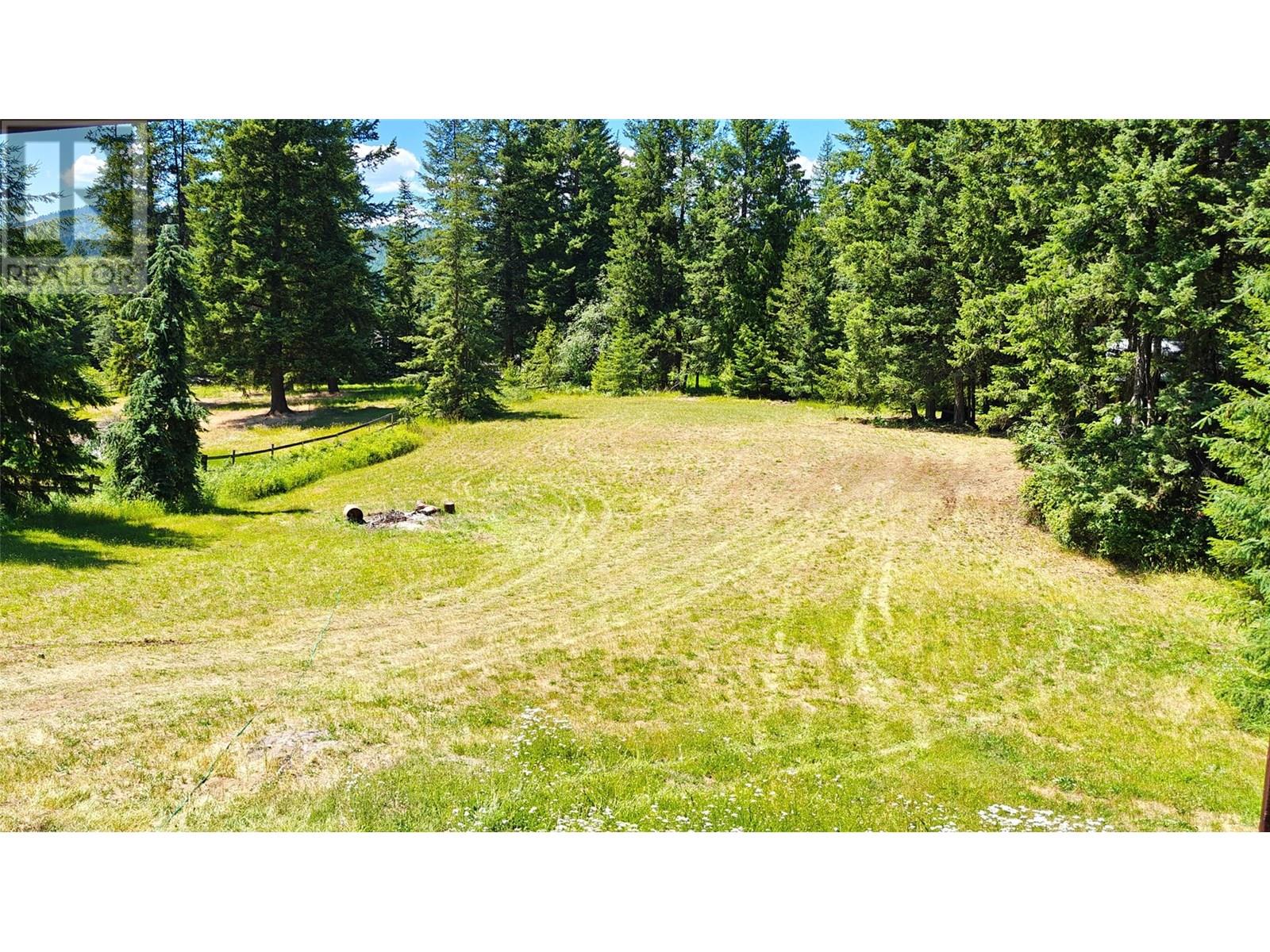 2029 Debruyn Road, Fruitvale, British Columbia  V0G 1L1 - Photo 13 - 10354721