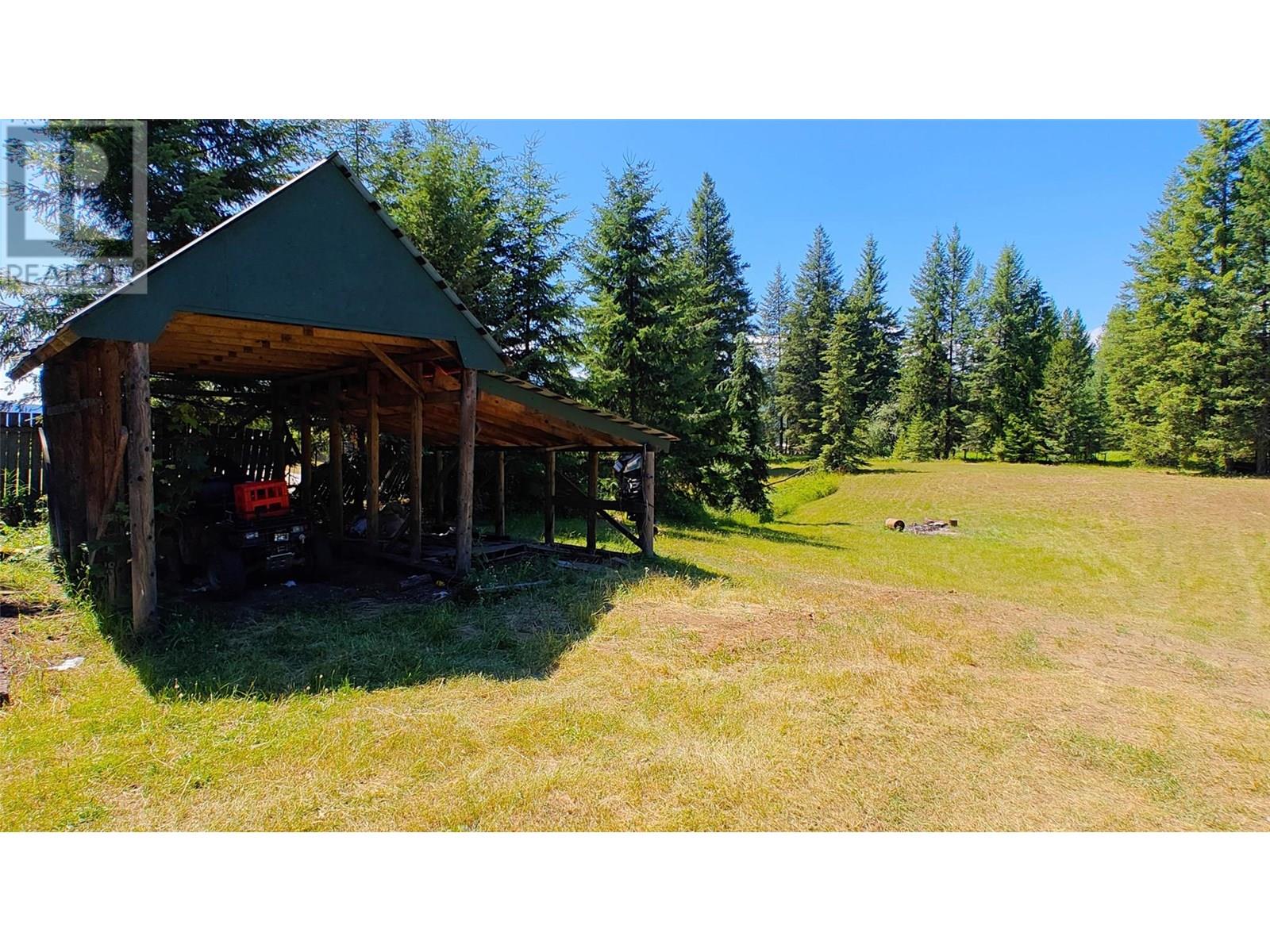2029 Debruyn Road, Fruitvale, British Columbia  V0G 1L1 - Photo 16 - 10354721