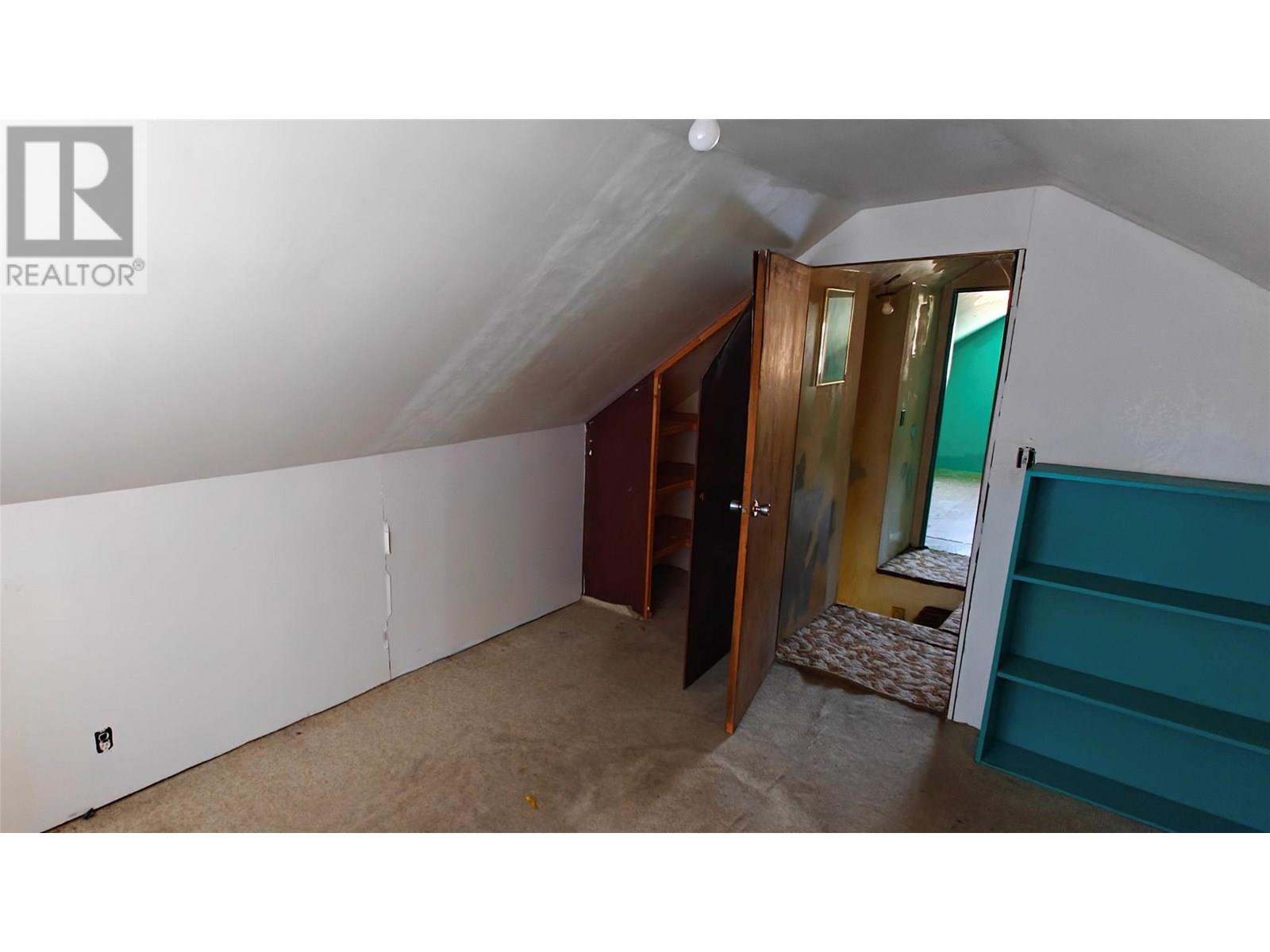 2029 Debruyn Road, Fruitvale, British Columbia  V0G 1L1 - Photo 31 - 10354721