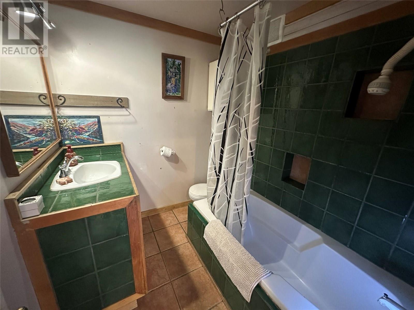 1482 Zwicky Road, Kaslo, British Columbia  V0G 1M0 - Photo 22 - 10354366