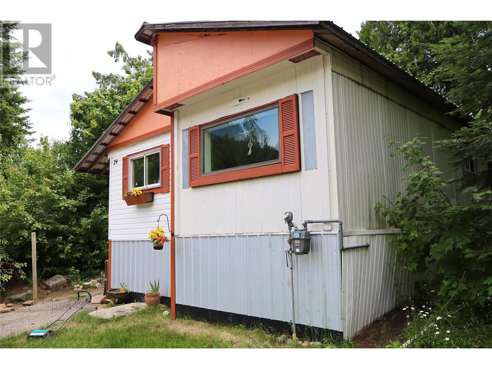 891 Monte Vista Drive Unit# 29, Rossland, British Columbia  V0G 1Y0 - Photo 10 - 10354892