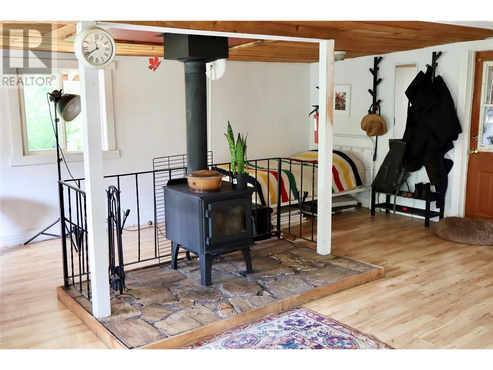 891 Monte Vista Drive Unit# 29, Rossland, British Columbia  V0G 1Y0 - Photo 17 - 10354892