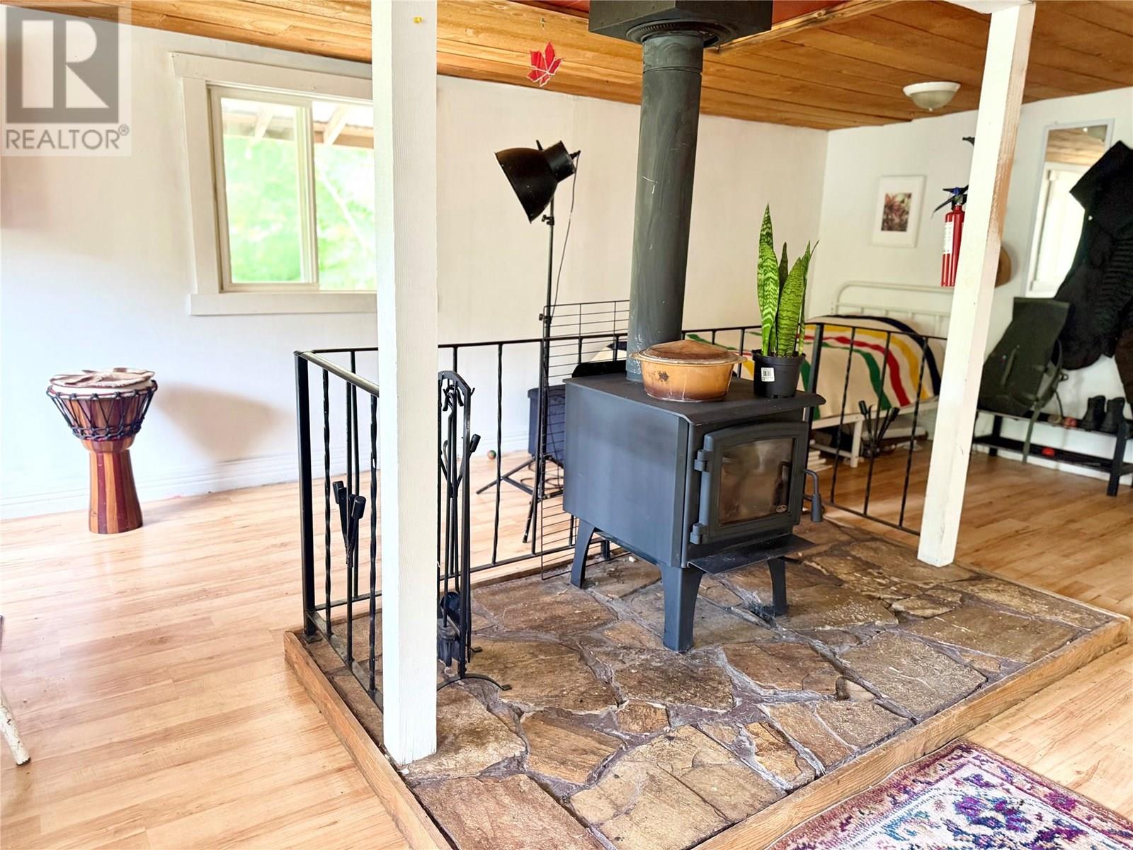 891 Monte Vista Drive Unit# 29, Rossland, British Columbia  V0G 1Y0 - Photo 18 - 10354892
