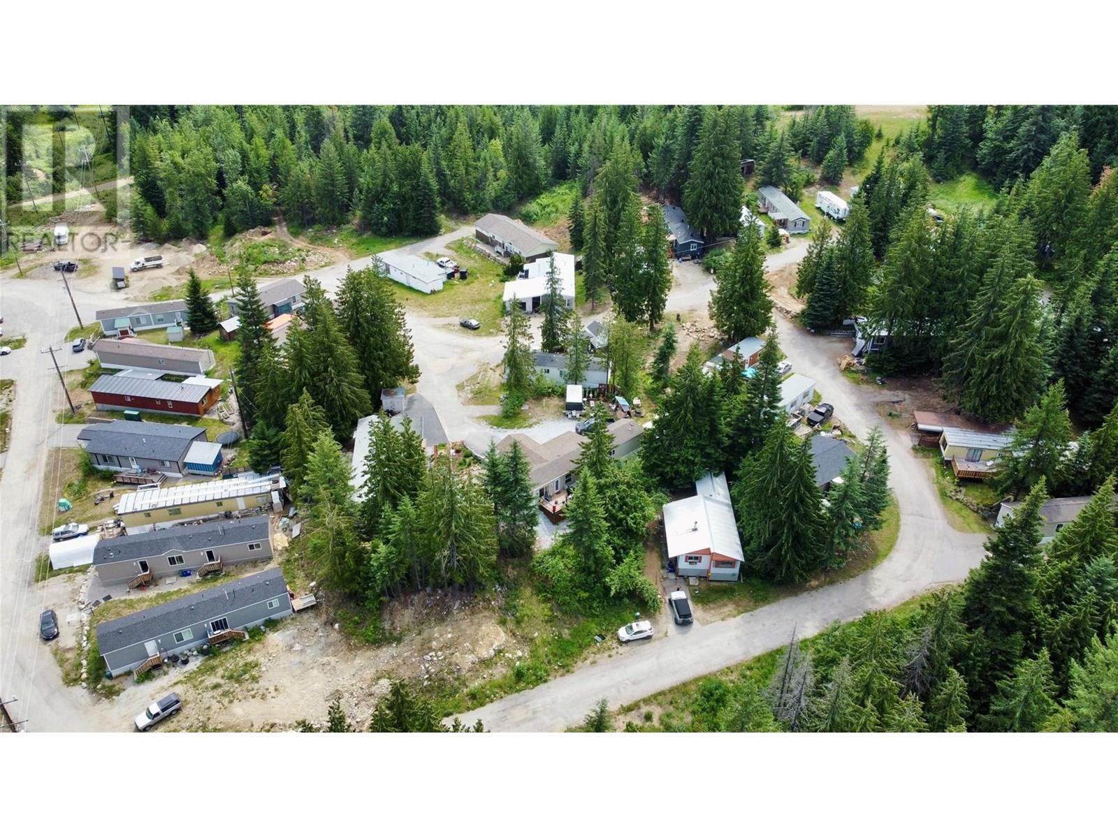 891 Monte Vista Drive Unit# 29, Rossland, British Columbia  V0G 1Y0 - Photo 5 - 10354892