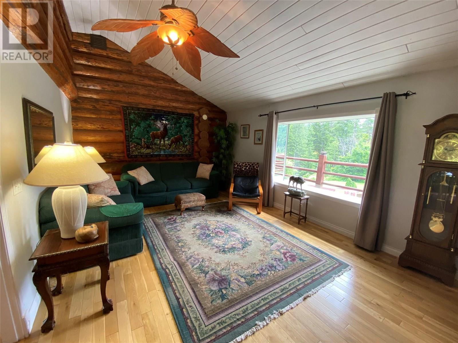 4405 Erie Ross-Spur Road, Salmo, British Columbia  V0G 1L1 - Photo 10 - 10354021