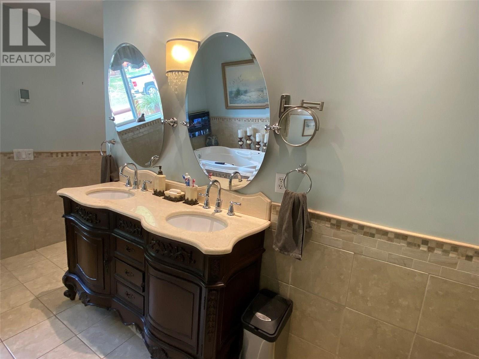 4405 Erie Ross-Spur Road, Salmo, British Columbia  V0G 1L1 - Photo 22 - 10354021