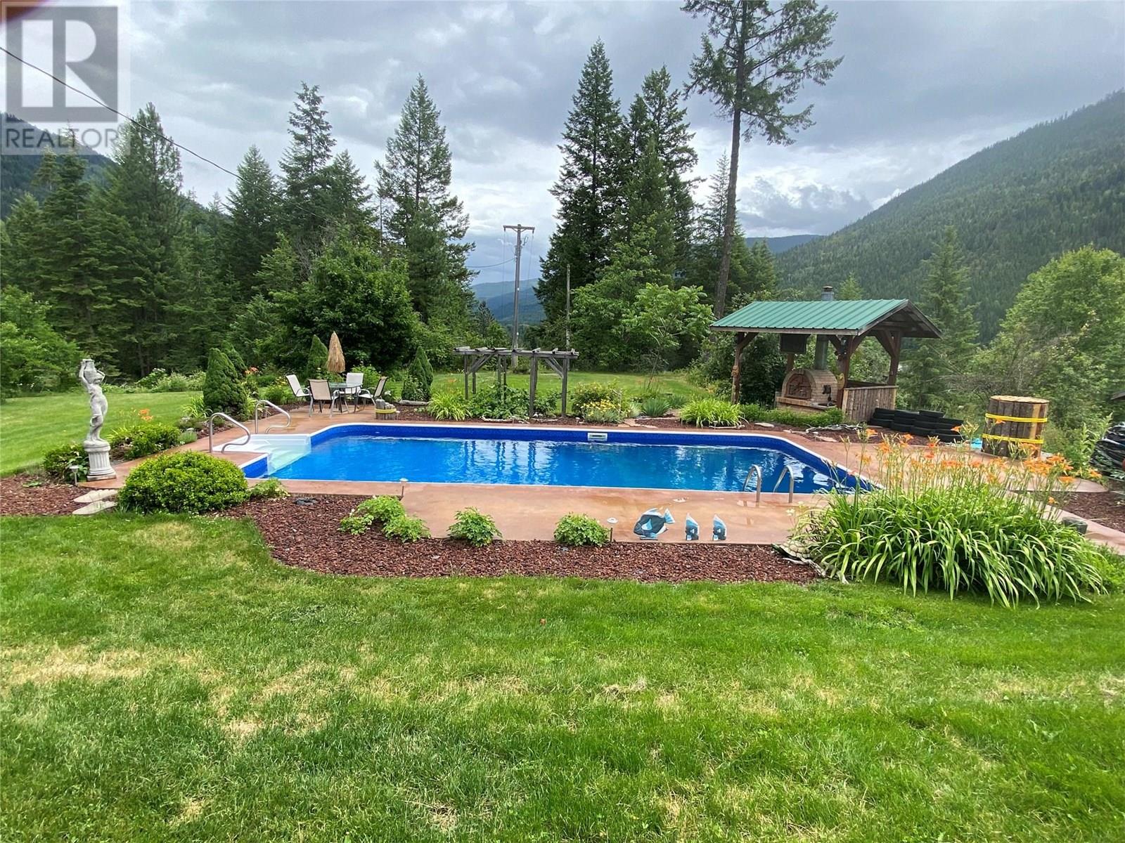 4405 Erie Ross-Spur Road, Salmo, British Columbia  V0G 1L1 - Photo 48 - 10354021