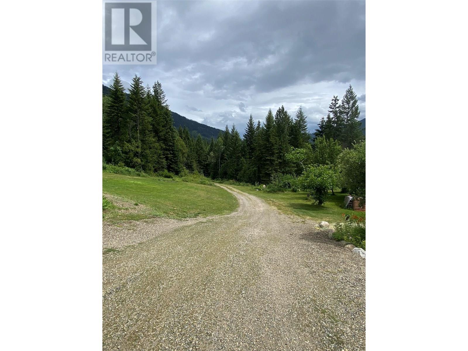 4405 Erie Ross-Spur Road, Salmo, British Columbia  V0G 1L1 - Photo 53 - 10354021