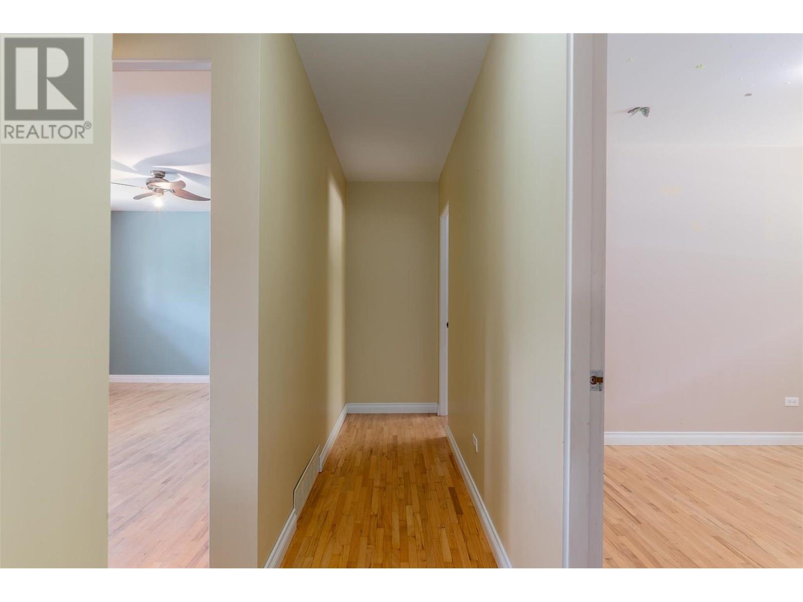 1500 3b Hwy, Fruitvale, British Columbia  V0G 1L1 - Photo 14 - 10355128
