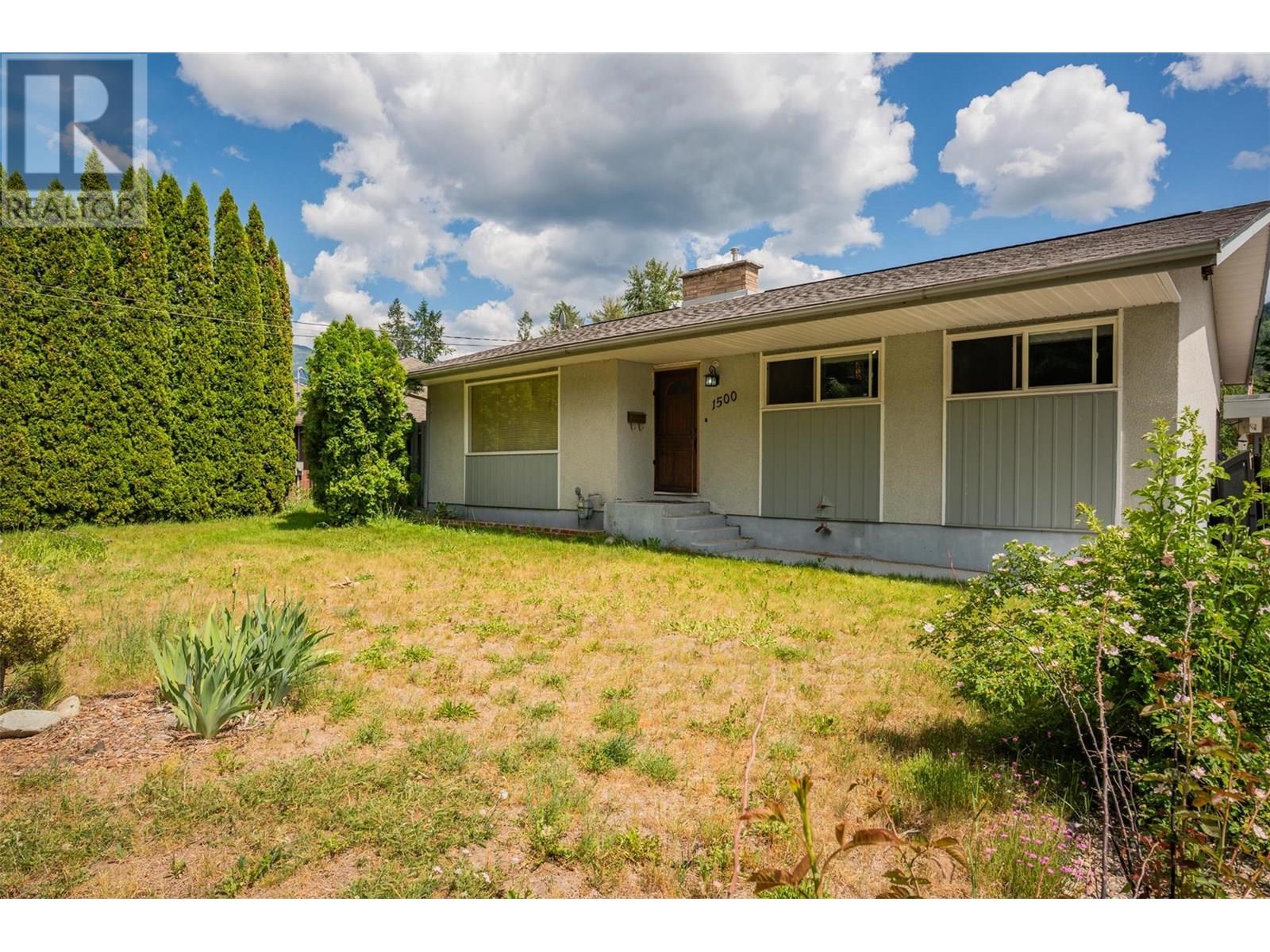 1500 3b Hwy, Fruitvale, British Columbia  V0G 1L1 - Photo 36 - 10355128