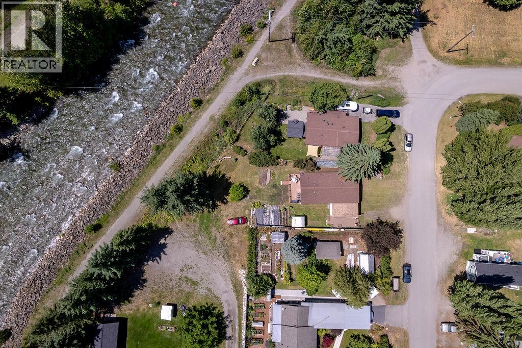 243 E Avenue, Kaslo, British Columbia  V0G 1M0 - Photo 41 - 10354941