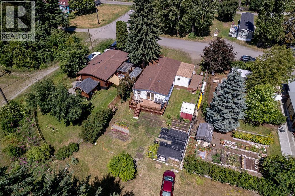 243 E Avenue, Kaslo, British Columbia  V0G 1M0 - Photo 42 - 10354941