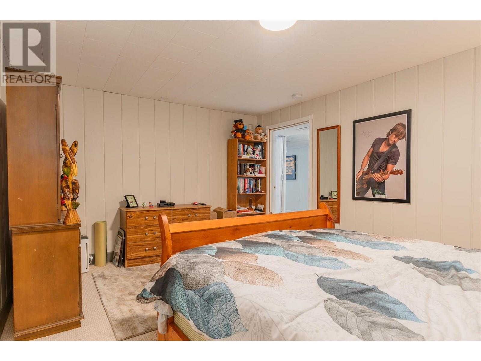1015 Regan Crescent, Trail, British Columbia  V1R 1C2 - Photo 23 - 10355045