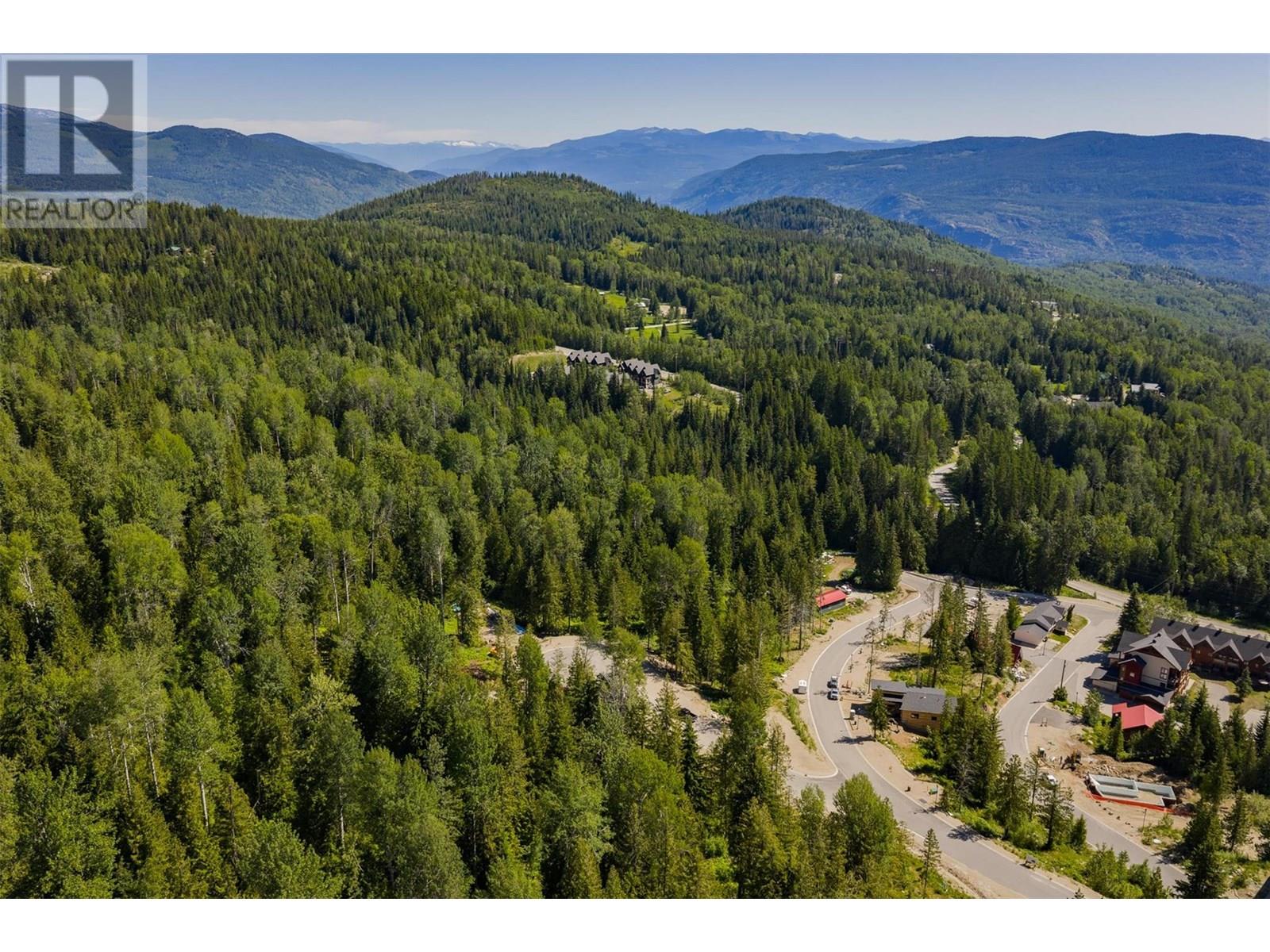 103 Topping Terrace, Rossland, British Columbia  V0G 1Y0 - Photo 2 - 10355103