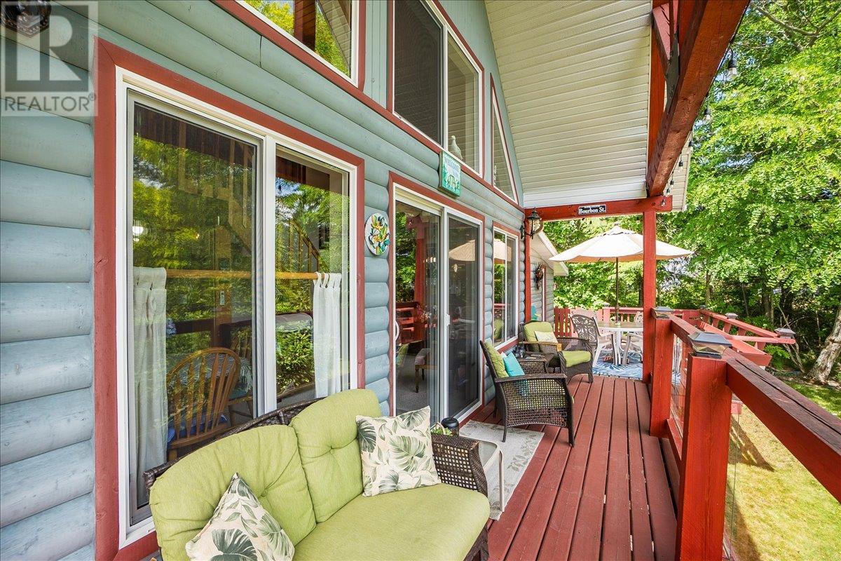 5529 Highway 31, Mirror Lake, British Columbia  V0G 1M0 - Photo 16 - 10355136