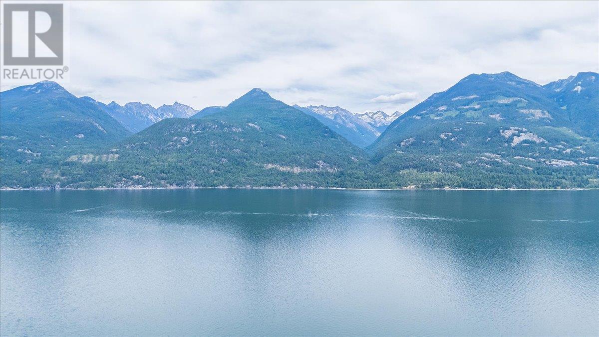 5529 Highway 31, Mirror Lake, British Columbia  V0G 1M0 - Photo 26 - 10355136