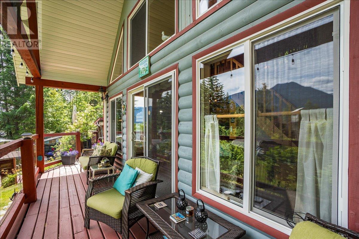 5529 Highway 31, Mirror Lake, British Columbia  V0G 1M0 - Photo 27 - 10355136