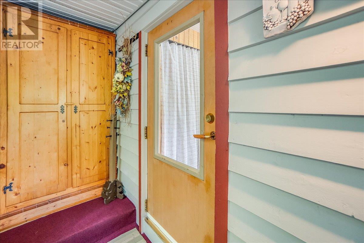 5529 Highway 31, Mirror Lake, British Columbia  V0G 1M0 - Photo 41 - 10355136