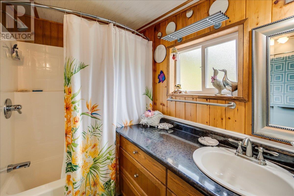 5529 Highway 31, Mirror Lake, British Columbia  V0G 1M0 - Photo 48 - 10355136