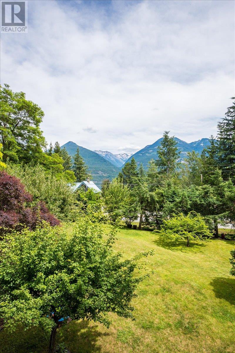 5529 Highway 31, Mirror Lake, British Columbia  V0G 1M0 - Photo 59 - 10355136