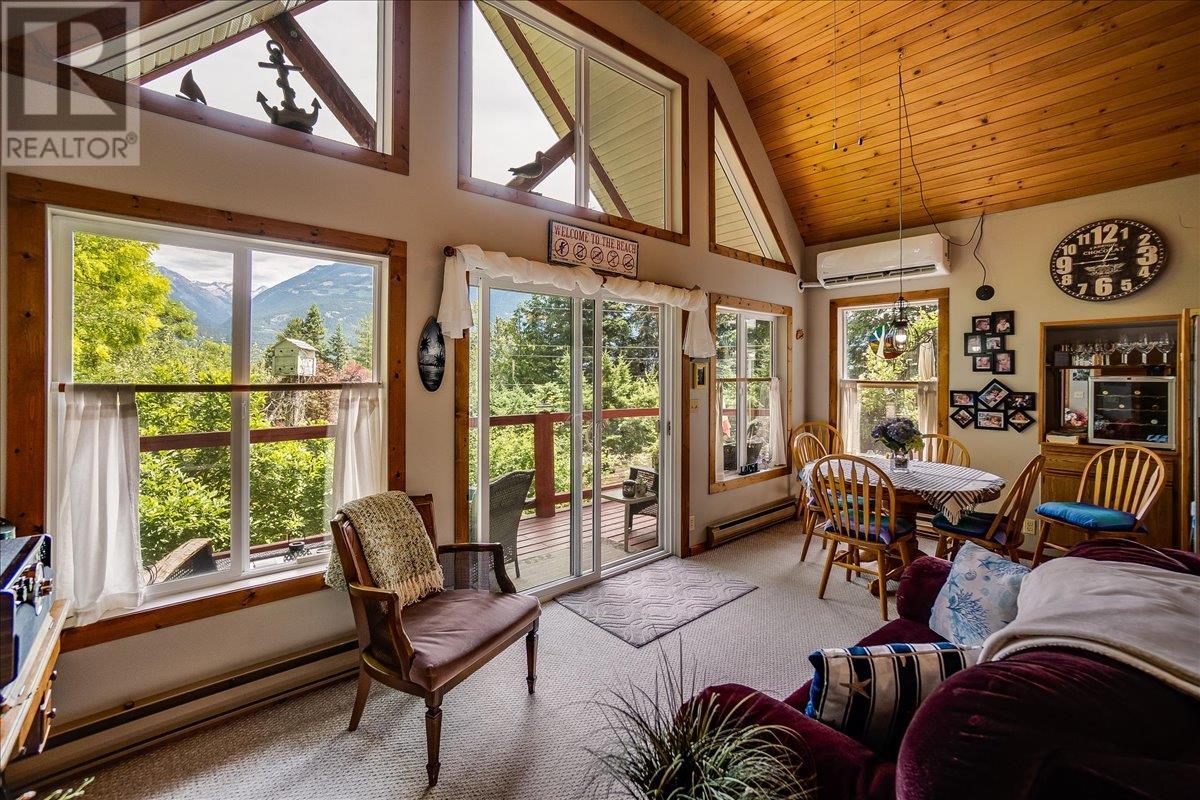 5529 Highway 31, Mirror Lake, British Columbia  V0G 1M0 - Photo 62 - 10355136