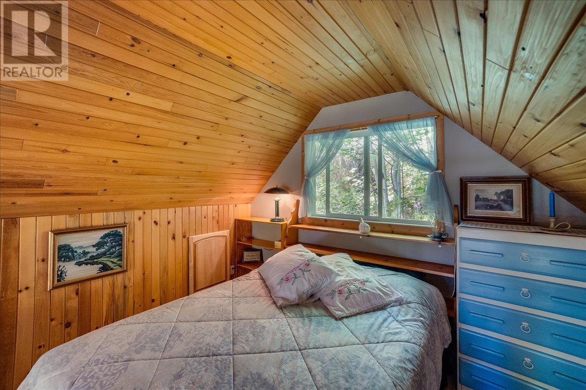 5529 Highway 31, Mirror Lake, British Columbia  V0G 1M0 - Photo 65 - 10355136