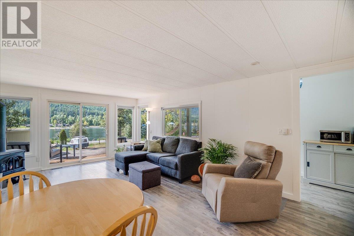 7733 Balfour Wharf Road, Balfour, British Columbia  V0G 1C0 - Photo 17 - 10355226