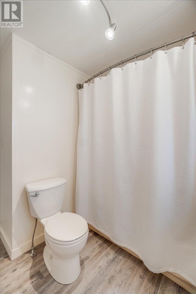 7733 Balfour Wharf Road, Balfour, British Columbia  V0G 1C0 - Photo 31 - 10355226