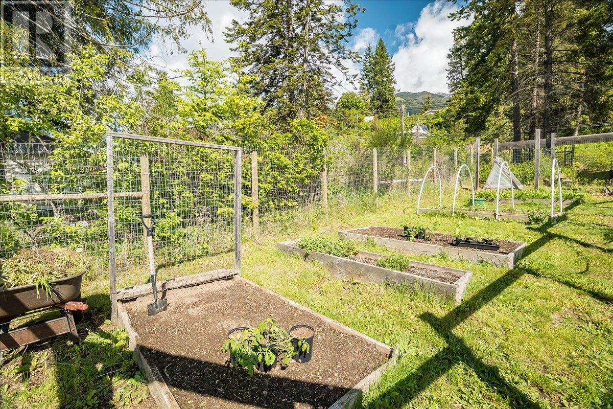 7733 Balfour Wharf Road, Balfour, British Columbia  V0G 1C0 - Photo 47 - 10355226