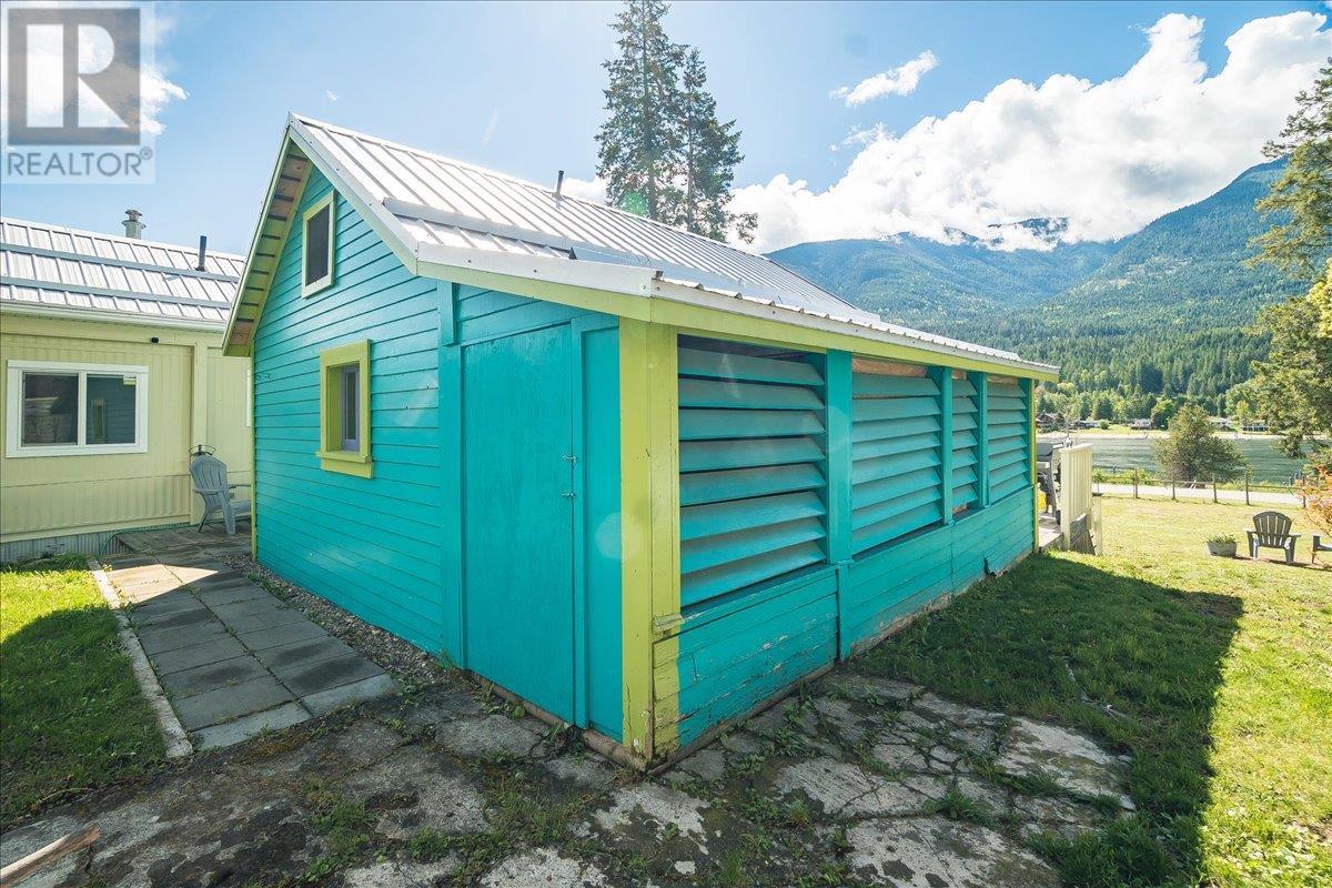 7733 Balfour Wharf Road, Balfour, British Columbia  V0G 1C0 - Photo 49 - 10355226
